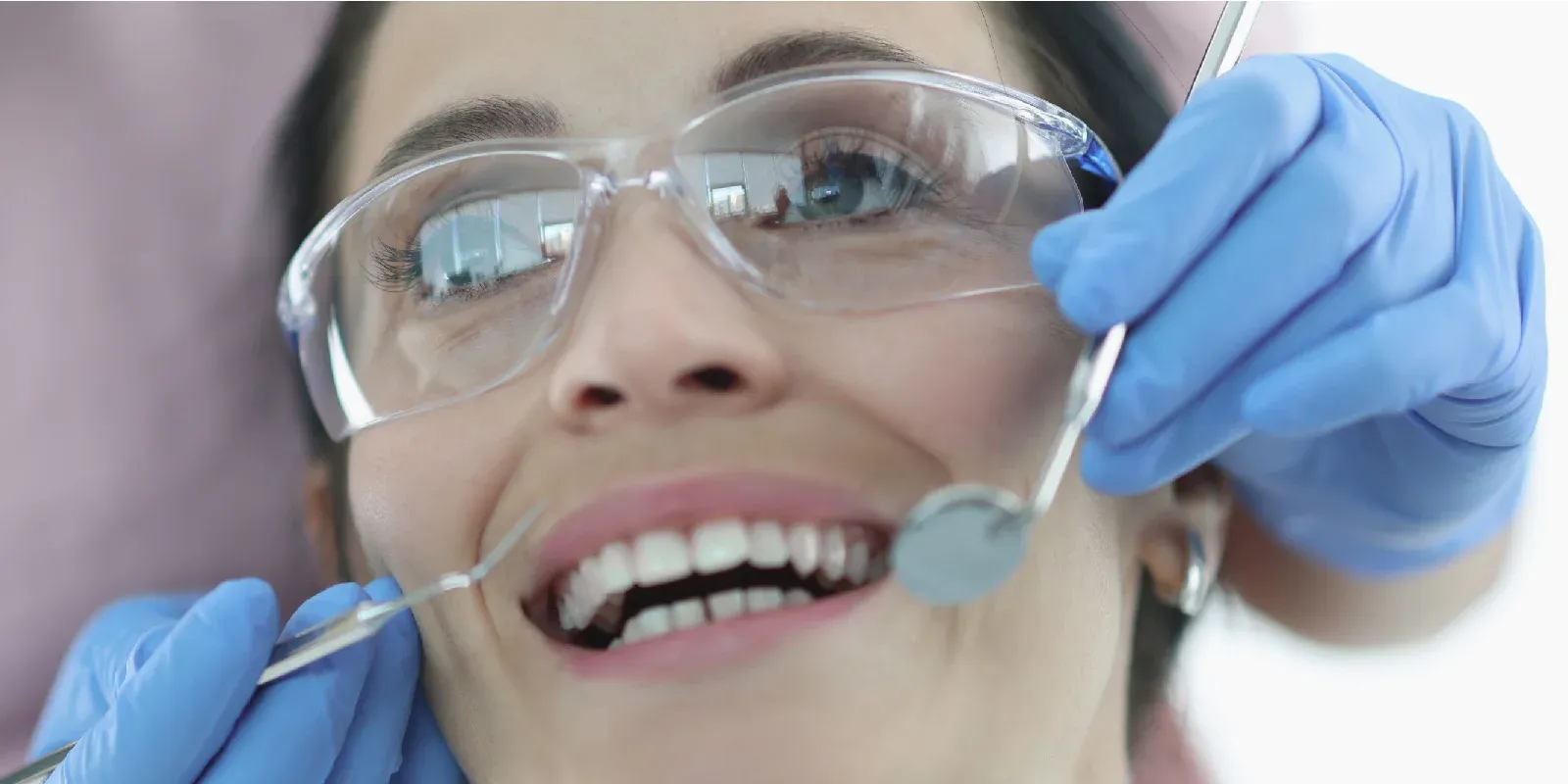 Modern Cosmetic Dentistry Treatments for a More Attractive Smile 