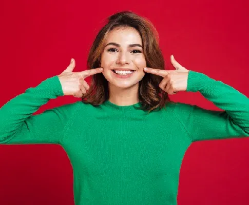 The Role of Veneeers in Smile Transformation